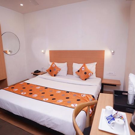 Hotel Mira Residency- Outer Ring Road, Paschim Vihar Delhi  Exterior foto