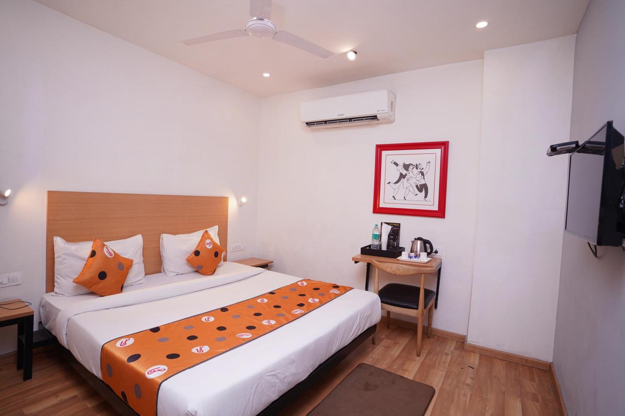 Hotel Mira Residency- Outer Ring Road, Paschim Vihar Delhi  Exterior foto