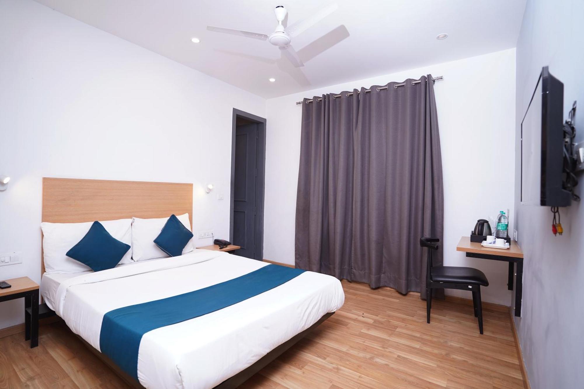 Hotel Mira Residency- Outer Ring Road, Paschim Vihar Delhi  Exterior foto